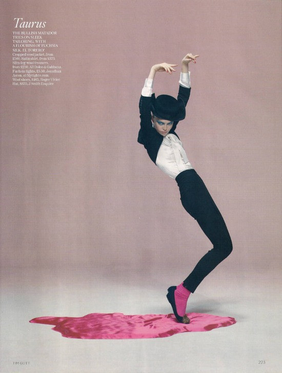 Kim Ngưu (20/4 - 20/5) Đừng quá đặt niềm tin vào những người xa lạ vào lúc này bạn nhé. Kim Ngưu không thể nào lường trước mọi việc diễn tiến thế nào đâu, tốt nhất là bạn nên gởi gắm chúng vào những ai thân cận xung quanh. Vào cuối ngày, những tin vui trong học tập sẽ khích lệ rất nhiều và mang lại không khí vui vẻ chưa từng có trong gia đình đấy. Kim Ngưu (20/4 - 20/5) Đừng quá đặt niềm tin vào những người xa lạ vào lúc này bạn nhé. Kim Ngưu không thể nào lường trước mọi việc diễn tiến thế nào đâu, tốt nhất là bạn nên gởi gắm chúng vào những ai thân cận xung quanh. Vào cuối ngày, những tin vui trong học tập sẽ khích lệ rất nhiều và mang lại không khí vui vẻ chưa từng có trong gia đình đấy.