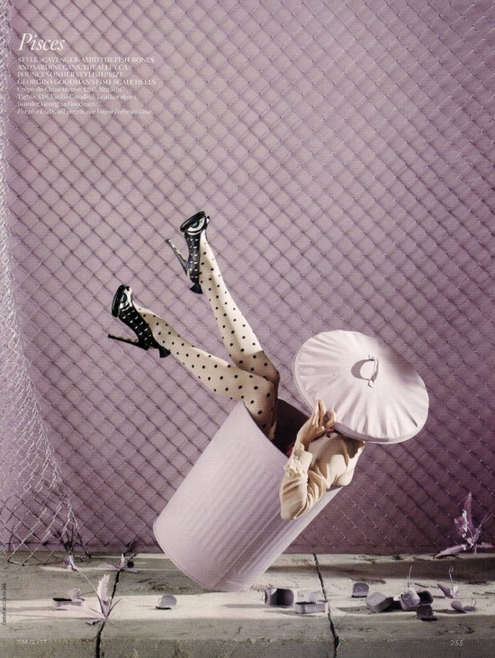 Song Ngư (19/2 - 20/3) Bình thường, Song Ngư luôn rất cẩn thận trong công việc, nhưng bạn lại bị phân tâm trong ngày thứ Tư này. Có thể bạn hơi băn khoăn, nếu để ý một chút trong cách ăn nói thì mọi việc hoàn toàn đơn giản. Cố gắng đừng đi quá xa giới hạn ban đầu nhé. Mọi thứ không đơn giản như ban đầu đâu đó. Song Ngư (19/2 - 20/3) Bình thường, Song Ngư luôn rất cẩn thận trong công việc, nhưng bạn lại bị phân tâm trong ngày thứ Tư này. Có thể bạn hơi băn khoăn, nếu để ý một chút trong cách ăn nói thì mọi việc hoàn toàn đơn giản. Cố gắng đừng đi quá xa giới hạn ban đầu nhé. Mọi thứ không đơn giản như ban đầu đâu đó.