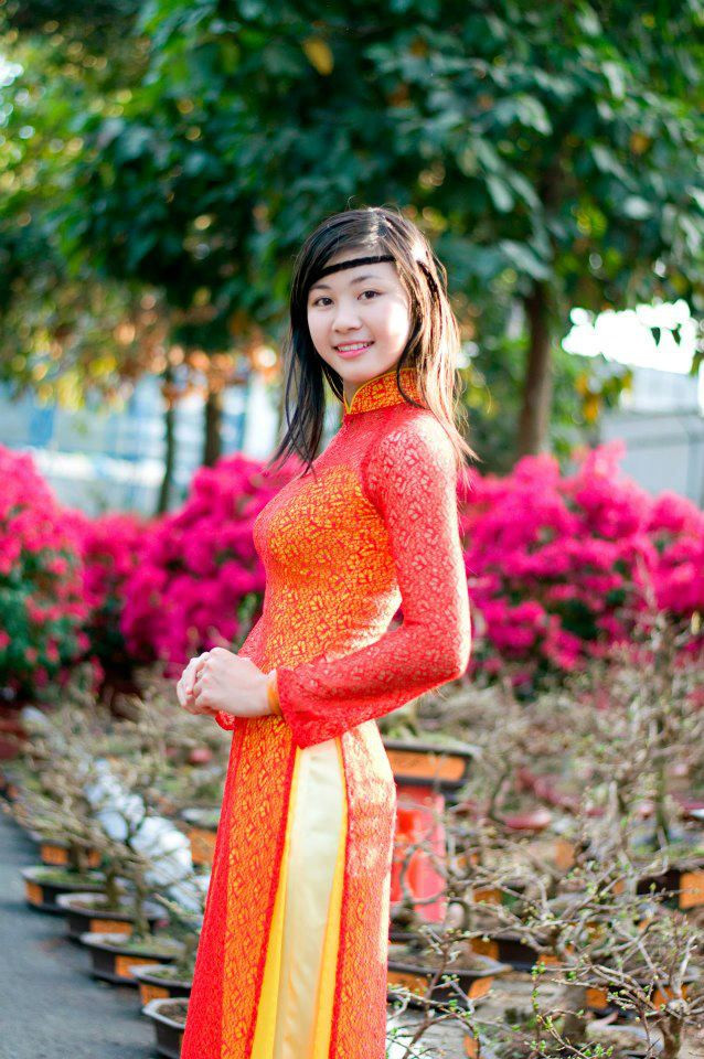 Đinh Thị Hương ( SN 1990, Quê Hưng Nguyên, Nghệ An) Đinh Thị Hương ( SN 1990, Quê Hưng Nguyên, Nghệ An)