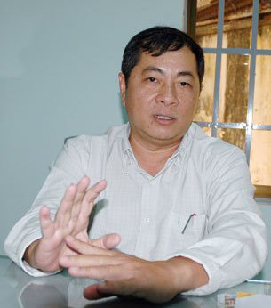 Chuyên gia kinh tế Đinh Thế Hiển Chuyên gia kinh tế Đinh Thế Hiển