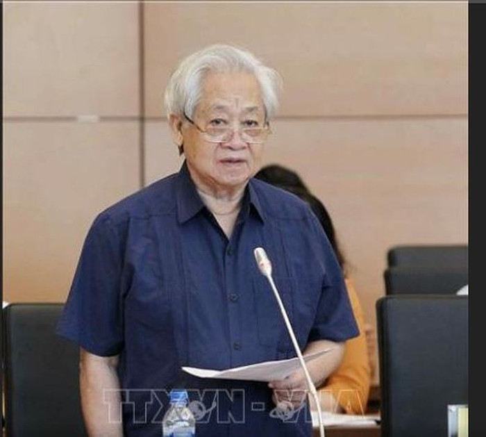 Thầy Phạm Tất Dong, Phó Chủ tịch Hội khuyến học Việt Nam (ảnh nguồn thông tấn xã).