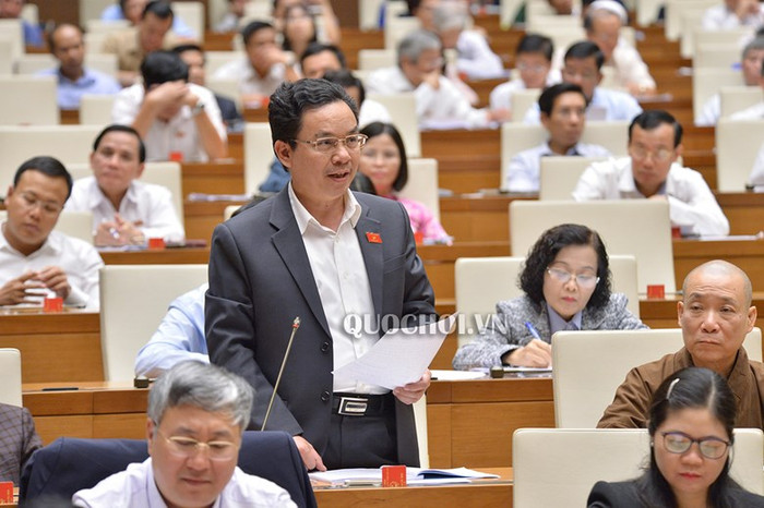 Xung đột quan điểm sau vụ Hiệu trưởng bị bắt vì ăn cắp xe của giáo viên ảnh 3