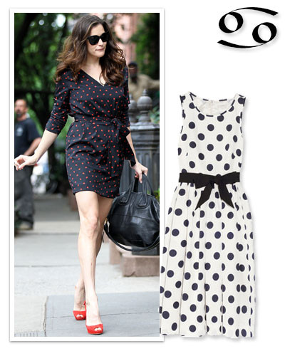 Cự Giải – Cancer (21/6 – 22/7): Phong cách thời trang yêu thích của bạn là các loại váy áo mềm mại làm từ chất liệu lụa, satin mềm mượt. Bạn thường nói không với kiểu thời trang tomboy. Các sao có cùng phong cách với bạn: Liv Tyler, Kristen Bell, Jessica Simpson. Cự Giải – Cancer (21/6 – 22/7): Phong cách thời trang yêu thích của bạn là các loại váy áo mềm mại làm từ chất liệu lụa, satin mềm mượt. Bạn thường nói không với kiểu thời trang tomboy. Các sao có cùng phong cách với bạn: Liv Tyler, Kristen Bell, Jessica Simpson.