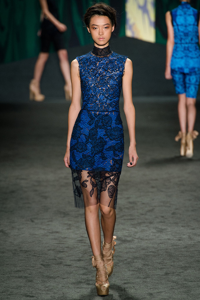 Sắc màu xanh dương đẹp dịu dàng từ biển.