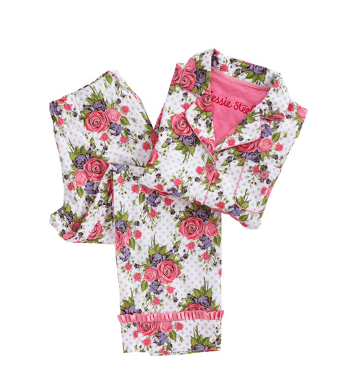 Vẫn với họa tiết hoa hồng nổi bật