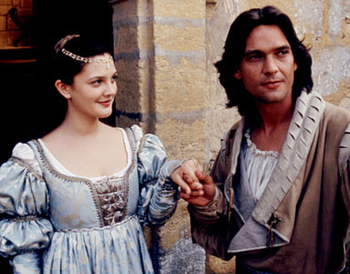 Drew Barrymore đã cho ta thấy một câu chuyện thực sự về Lọ Lem trong “Ever After” (1998) Drew Barrymore đã cho ta thấy một câu chuyện thực sự về Lọ Lem trong “Ever After” (1998)