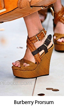 Kiểu sandal dây tết sành điệu.