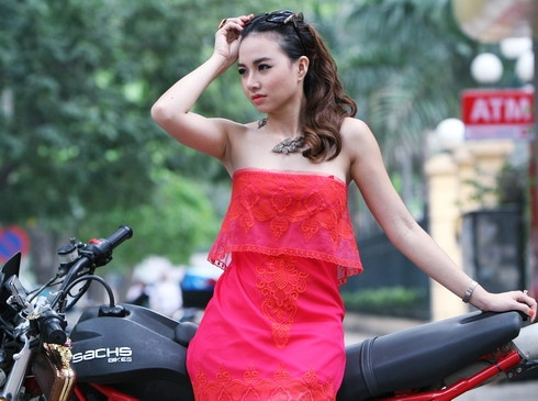 Đinh Ngọc Diệp – bạn gái cũ trung vệ Như Thành.