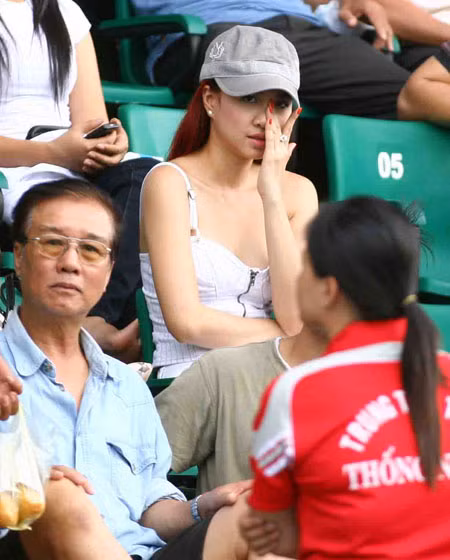 Ngọc Diệp thường tới sân xem Như Thành thi đấu hồi còn yêu nhau.