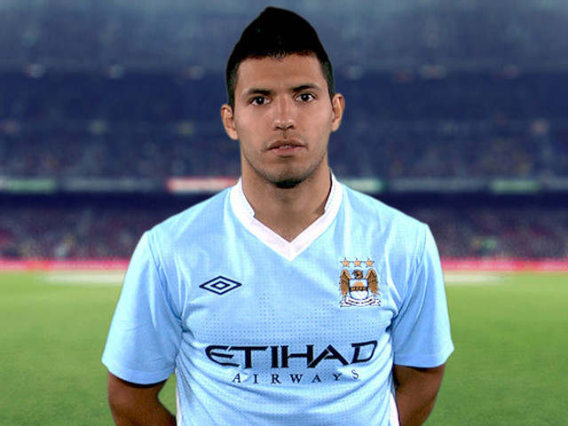 Sergio Aguero (Chuyển tới Man City từ Atletico Madrid với giá 38 triệu bảng): Đây là giá chuyển nhượng kỷ lục của CLB Man City từ trước tới nay, nhưng ngay lập tức ngôi sao người Argentina đã chứng tỏ tài năng của mình đáng giá từng xu. Mới đây, Aguero trở thành cầu thủ Man City xuất sắc nhất năm theo bầu chọn của các CĐV. Sergio Aguero (Chuyển tới Man City từ Atletico Madrid với giá 38 triệu bảng): Đây là giá chuyển nhượng kỷ lục của CLB Man City từ trước tới nay, nhưng ngay lập tức ngôi sao người Argentina đã chứng tỏ tài năng của mình đáng giá từng xu. Mới đây, Aguero trở thành cầu thủ Man City xuất sắc nhất năm theo bầu chọn của các CĐV.