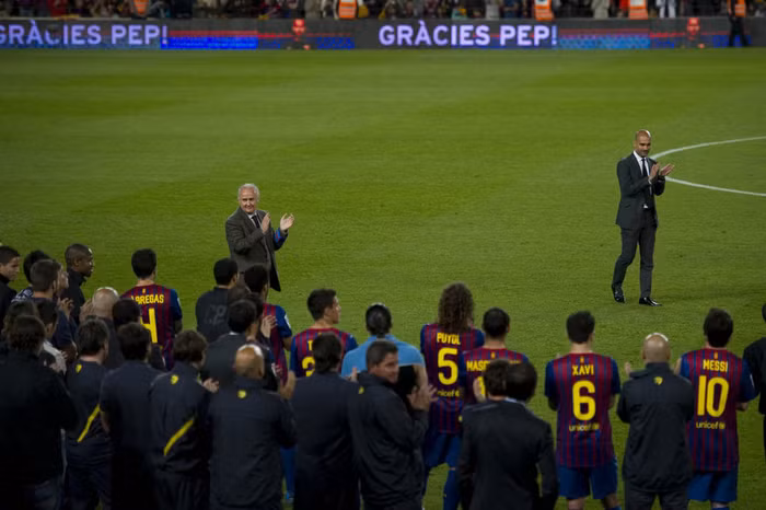 Tất cả mọi người sẽ luôn nhớ về những đóng góp của ông trong suốt 4 năm qua. Tạm biệt và chúc may mắn - Guardiola!!