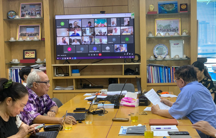 Ngày 2/7, Hiệp hội Các trường đại học, cao đẳng Việt Nam tổ chức Hội nghị Ban thường vụ bằng hình thức trực tuyến (ảnh: Thùy Linh)