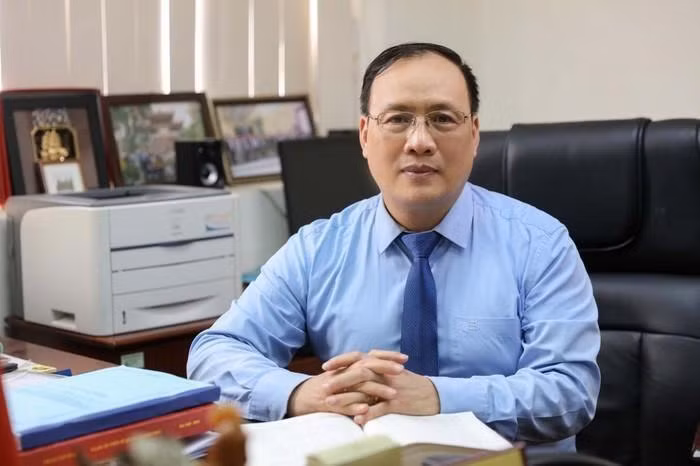 Giáo sư Nguyễn Đình Đức là 3 người lọt vào top 10.000 nhà khoa học xuất sắc nhất của thế giới trong 3 năm liên tiếp 2019, 2020,2021 (ảnh: NVCC) Giáo sư Nguyễn Đình Đức là 3 người lọt vào top 10.000 nhà khoa học xuất sắc nhất của thế giới trong 3 năm liên tiếp 2019, 2020,2021 (ảnh: NVCC)