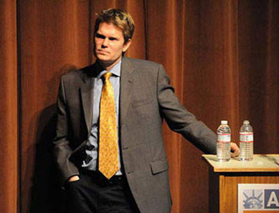 Mike German, cựu đặc vụ FBI và hiện là quan chức của ACLU.