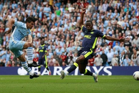 Aguero mở tỷ số trận đấu. Aguero mở tỷ số trận đấu.