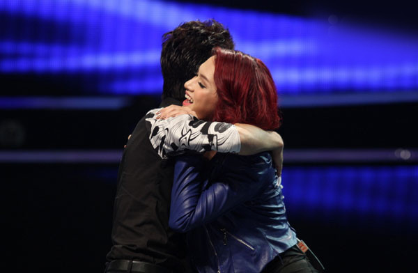 Ôm tạm biệt Ya Suy Ôm tạm biệt Ya Suy