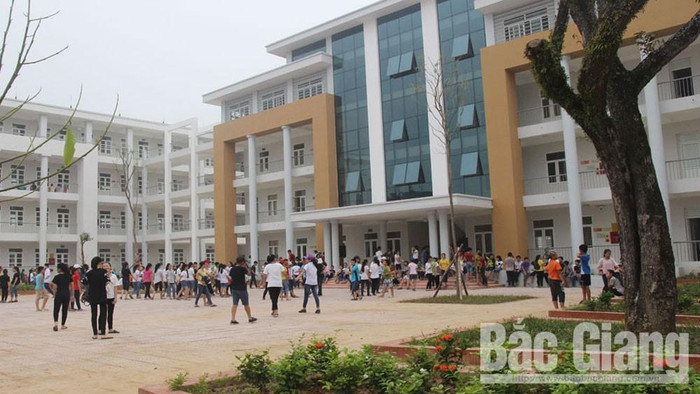 Khuôn viên Trường Trung học cơ sở Lê Quý Đôn, thành phố Bắc Giang, nơi xảy ra vụ việc thầy giáo thể dục tử vong. Ảnh: Báo Bắc Giang Khuôn viên Trường Trung học cơ sở Lê Quý Đôn, thành phố Bắc Giang, nơi xảy ra vụ việc thầy giáo thể dục tử vong. Ảnh: Báo Bắc Giang