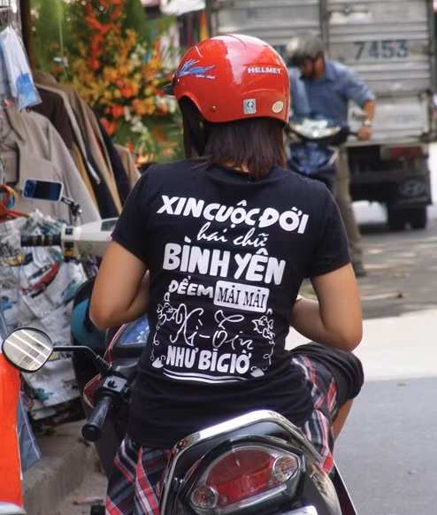 Một phong cách rất "xì tin"