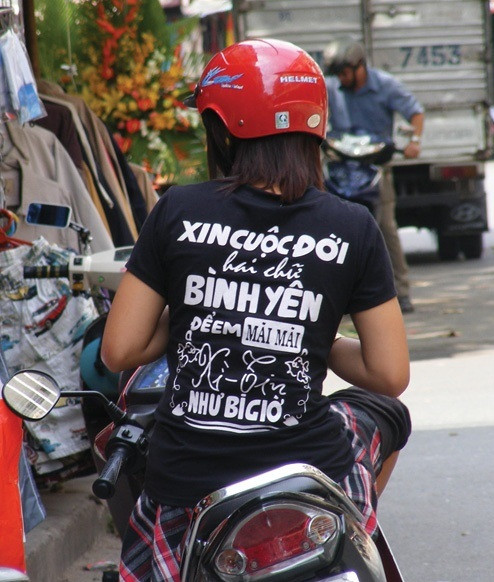 Một phong cách rất "xì tin" Một phong cách rất "xì tin"