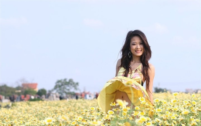 "Cơn gió lạ!" "Cơn gió lạ!"