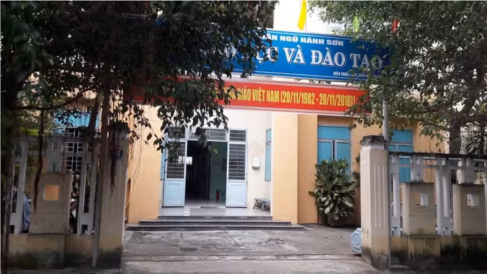 Phòng Giáo dục quận Ngũ Hành Sơn (Đà Nẵng) đang chật vật xoay sở vì thiếu người làm việc. Ảnh: TT