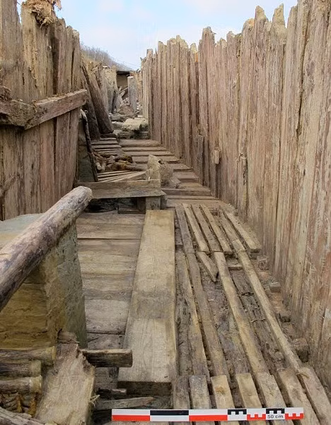 Thi thể của 21 binh lính Đức đã được tìm thấy trong một hầm trú ẩn cũ.