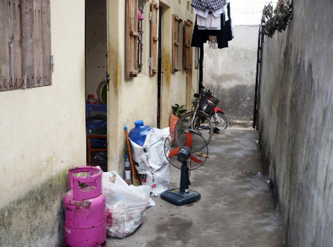 Sinh viên cần đặc biệt cảnh giác với nạn trộm cắp ngày giáp Tết ở các xóm trọ Sinh viên cần đặc biệt cảnh giác với nạn trộm cắp ngày giáp Tết ở các xóm trọ