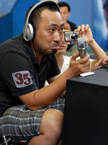 Diễn thế mà cũng gọi là diễn, chán chuyện!