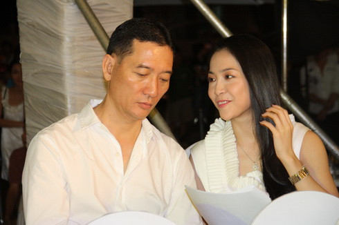 Bố ơi, cho con lên chụp ảnh lát nhé