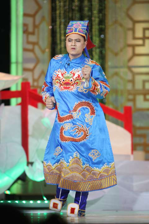 Ố ố la la đường cong em đấy mà... Ố ố la la đường cong em đấy mà...