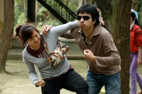 Này thì cái tội coi phụ nữ không ra gì này!