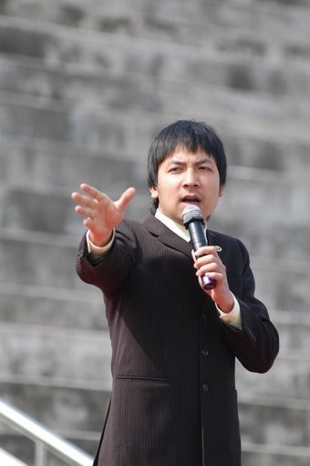 Hãy đi đúng làn đường đảm bảo an toàn giao thông, phía trước tắc rồi mọi người ơi. Hãy đi đúng làn đường đảm bảo an toàn giao thông, phía trước tắc rồi mọi người ơi.