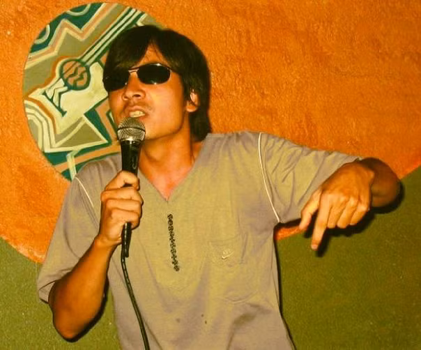 Chát bùm, chát chùm, chát...chát. chát..bù...m, b...ùm.