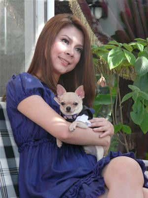 Người đẹp và cún xinh
