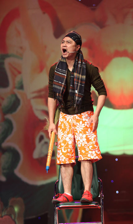 Xuân Bắc ơi, Xuân Bắc ơi, nhà có chó không giữ hộ cái. Xuân Bắc ơi, Xuân Bắc ơi, nhà có chó không giữ hộ cái.