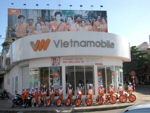 Vietnamobile bị “tố”: Khủng bố, giăng bẫy? (ảnh Thể thao Văn hóa) Vietnamobile bị “tố”: Khủng bố, giăng bẫy? (ảnh Thể thao Văn hóa)