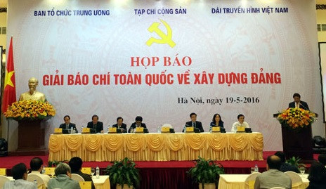 Lần đầu tiên phát động giải báo chí toàn quốc về xây dựng Đảng ảnh 1 Lần đầu tiên phát động giải báo chí toàn quốc về xây dựng Đảng ảnh 1