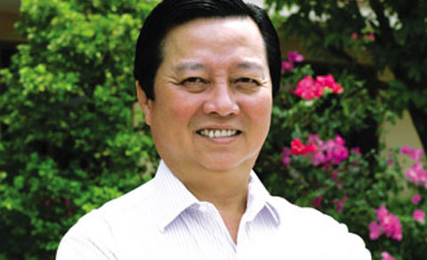 Ông Lương Vạn Vinh, TGĐ Công ty hóa mỹ phẩm Mỹ Hảo quyết không bán Mỹ Hảo cho công ty đa quốc gia dù họ trả với cái giá hấp dẫn: 30 triệu USD. Ông Lương Vạn Vinh, TGĐ Công ty hóa mỹ phẩm Mỹ Hảo quyết không bán Mỹ Hảo cho công ty đa quốc gia dù họ trả với cái giá hấp dẫn: 30 triệu USD.