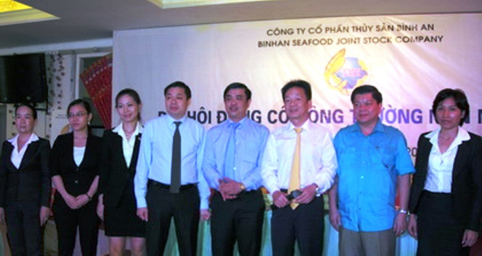 Hội đồng quản trị và ban kiểm soát Công ty Bình An. Ảnh: Ái Nam