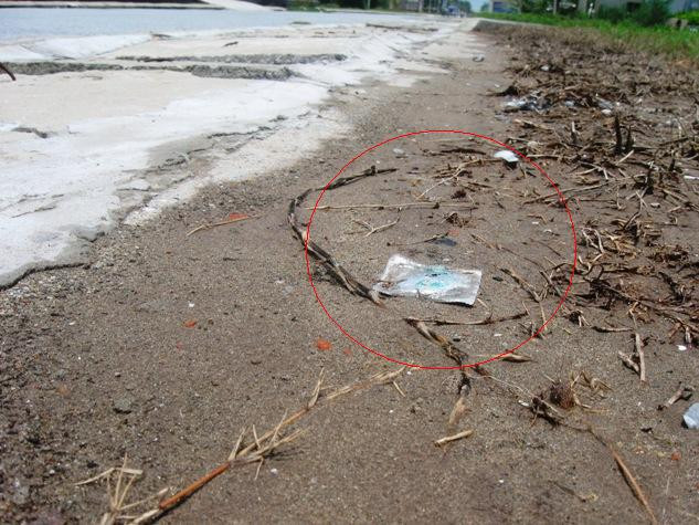 Quất Lâm cũng có những "con đường bao cao su" Quất Lâm cũng có những "con đường bao cao su"