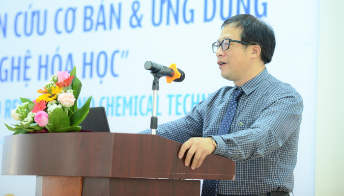 Phó Giáo sư Lê Anh Phương – Giám đốc Đại học Huế cho rằng, quá trình chuyển đổi số đòi hỏi sự phát triển đồng bộ về nền tảng công nghệ, tài chính, nhân lực. Phó Giáo sư Lê Anh Phương – Giám đốc Đại học Huế cho rằng, quá trình chuyển đổi số đòi hỏi sự phát triển đồng bộ về nền tảng công nghệ, tài chính, nhân lực.