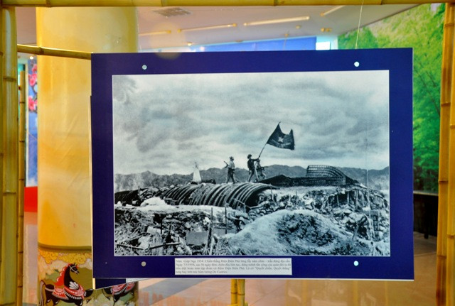 Năm Ngọ còn gắn với những chiến thắng lịch sử vang dội. Năm Ngọ còn gắn với những chiến thắng lịch sử vang dội.