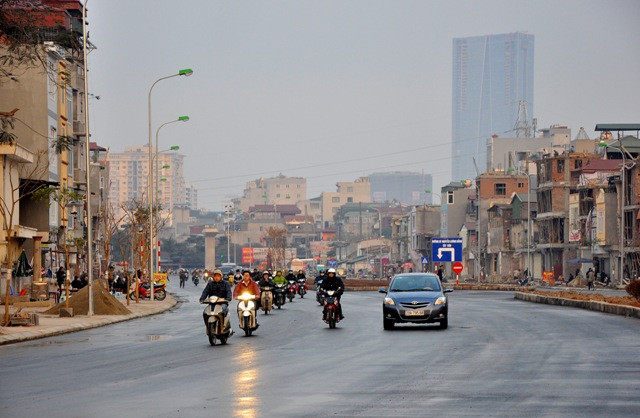 Đoạn đường Vành Đai I đã chính thức đưa vào sử dụng và tổ chức giao thông đang trong quá trình hoàn chỉnh để giảm ùn tắc giao thông, đặc biệt trong những ngày giáp Tết Nguyên đán lượng phương tiện sẽ rất đông.