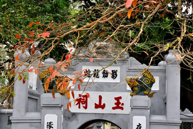 Hà Nội cổ kính hơn trong mắt mỗi người Việt Nam.