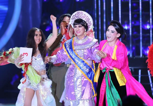 Hoài Lâm trong giây phút đăng quang ngôi vị quán quân Hoài Lâm trong giây phút đăng quang ngôi vị quán quân