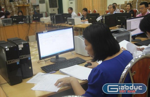 Bộ Giáo dục đang rà soát lại toàn bộ các bài thi trắc nghiệm (Ảnh minh họa: Thùy Linh) Bộ Giáo dục đang rà soát lại toàn bộ các bài thi trắc nghiệm (Ảnh minh họa: Thùy Linh)