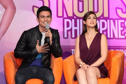 Tom cho biết, anh thật sự ngạc nhiên bởi người Việt Nam quá nồng nhiệt, nhất là được các fan Việt đón tiếp rất chu đáo. Tom cho biết, anh thật sự ngạc nhiên bởi người Việt Nam quá nồng nhiệt, nhất là được các fan Việt đón tiếp rất chu đáo.