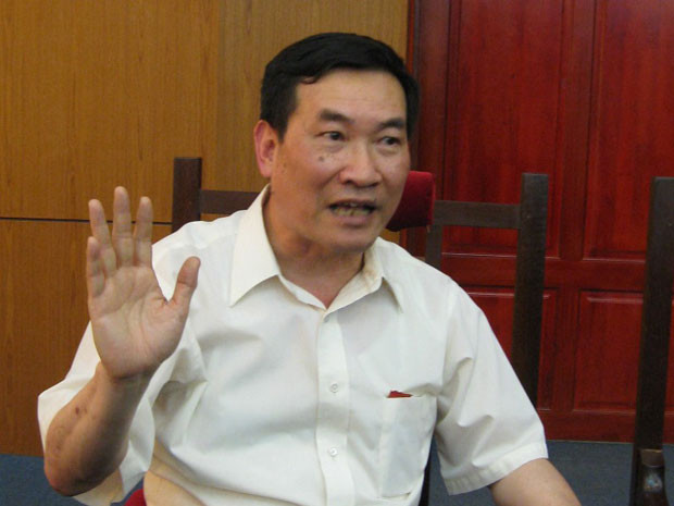 GS. Đào Trọng Thi - Chủ nhiệm Ủy ban Văn hóa, Giáo dục, Thanh niên, thiếu niên và nhi đồng của Quốc hội. GS. Đào Trọng Thi - Chủ nhiệm Ủy ban Văn hóa, Giáo dục, Thanh niên, thiếu niên và nhi đồng của Quốc hội.