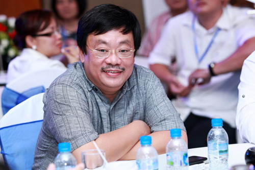 Tuy nhiên, trên thực tế, ông Nguyễn Đăng Quang - Chủ tịch Hội đồng quản trị Công ty cổ phần Tập đoàn Masan, Phó chủ tịch hội đồng quản trị Ngân hàng Techcombank không hề bị bắt.(Ảnh: Thành Luân) Tuy nhiên, trên thực tế, ông Nguyễn Đăng Quang - Chủ tịch Hội đồng quản trị Công ty cổ phần Tập đoàn Masan, Phó chủ tịch hội đồng quản trị Ngân hàng Techcombank không hề bị bắt.(Ảnh: Thành Luân)