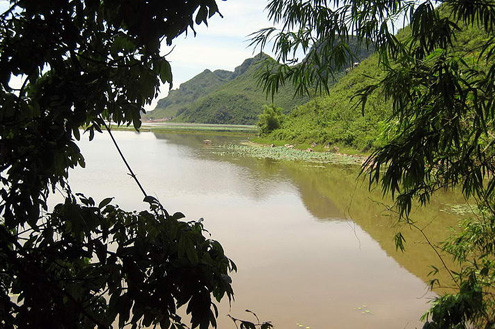 Do bất cẩn, 8 nữ sinh đã bị chết đuối (Ảnh: Kiều Trinh/VNE) Do bất cẩn, 8 nữ sinh đã bị chết đuối (Ảnh: Kiều Trinh/VNE)